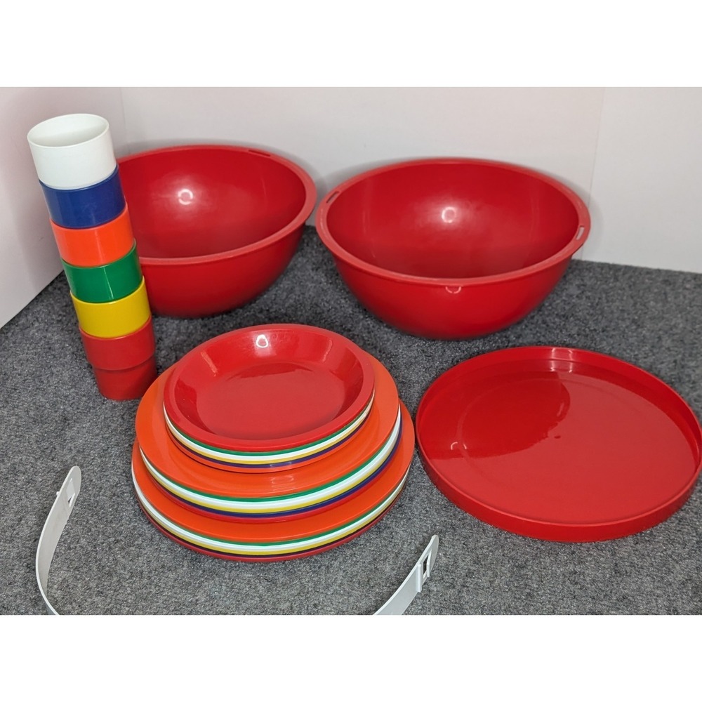 Vintage Ingrid Party Ball 26 Piece Picnic‎ Set Cups Plates Bowls- MCM